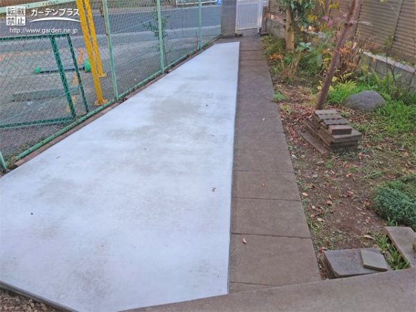 草むしりの時間を節約できるお庭の土間コンクリート舗装工事 No 雑草対策 防犯砂利の施工例 外構工事のガーデンプラス