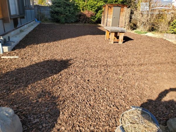 外構施工例一覧 ウッドチップ ガーデンリフォーム ドッグラン 主庭 雑草が生えにくいお庭 金額の高い順 外構工事のガーデンプラス