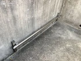 駐車スペース奥を駐輪スペースとして活用[施工後]