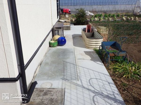 外構施工例一覧 アスファルト 土留め 50万円 100万円 外構工事のガーデンプラス