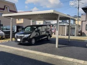 雪から愛車を守る駐車スペース