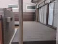 お部屋が広がったように感じられるウッドデッキ