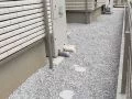 水はけや防犯対策にもなる砂利敷きの犬走り