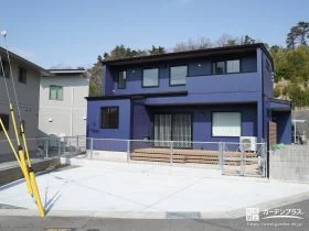 両開きアメリカンフェンスが建物をおしゃれに演出する新築外構一式工事