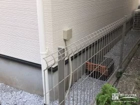 狭い犬走りをローメンテナンスに[施工後]