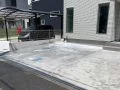 スムーズに水はけできる駐車スペース