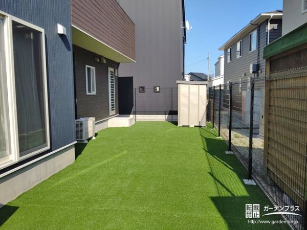 安全にサッカーの練習ができる人工芝のお庭リフォーム工事 No 雑草対策 防犯砂利の施工例 外構工事のガーデンプラス