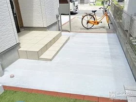 清潔な状態を維持出来るアプローチ[施工後]