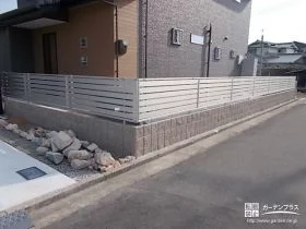 生活感を隠す目隠しフェンス[施工後]