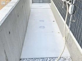 プロパンガス設置のための犬走りコンクリート舗装[施工後]