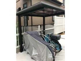 アーチ屋根がかわいいサイクルポート[施工後]
