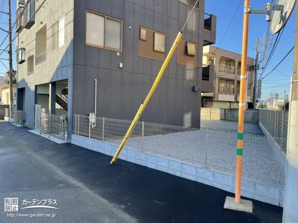 No.18418 道路沿いのお庭を安全に利用できるクローズ外構のリフォーム工事