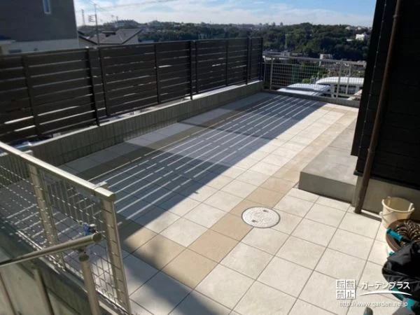 No.18428 眺望の良いお庭をもっと楽しめるタイルテラス工事[施工後]