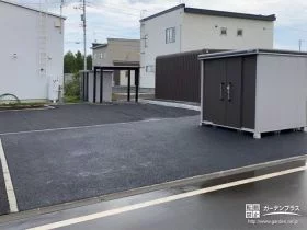 ご来客用にも使用できる広々とした駐車スペースに[施工後]