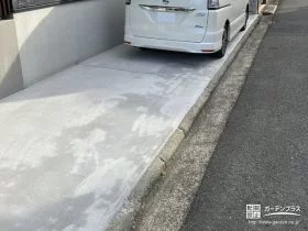 西面は駐車スペースを確保[施工後]