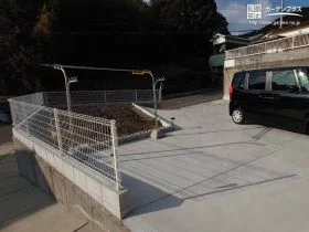 お車の安全を守るメッシュフェンス[施工後]