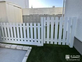 わんちゃんが遊ぶお庭を守るホワイトフェンス設置工事