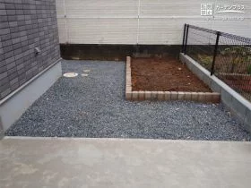 お住まいを植栽で彩る花壇