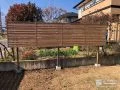 お隣さんも気兼ねなくお庭を使える独立型のフェンス