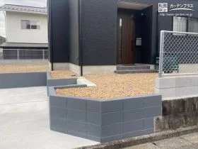 塗装で印象を変えた土留め[施工後]