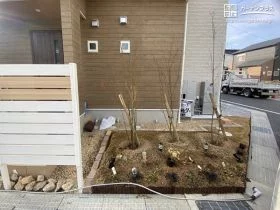 植栽スペースで街並みに緑を[施工後]