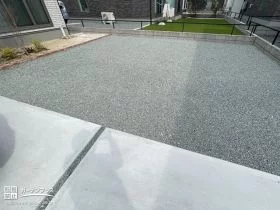 雑草対策を施した主庭[施工後]