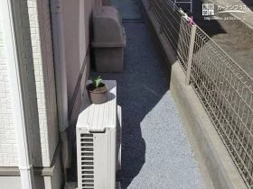 お手入れの負担が減る犬走りの雑草対策[施工後]