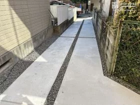 長いアプローチを駐車スペースとして利用できる舗装工事