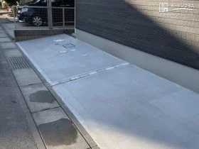 道路沿いも使いやすく舗装