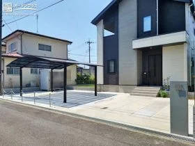 お車の出入庫がしやすくなったファサード[施工後]