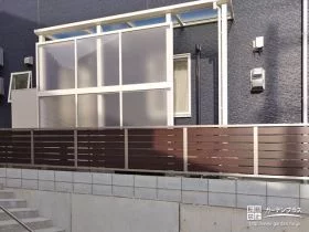 内側の生活感を感じさせず機能性を高めるエクステリアの設置工事