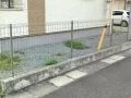 境界線を明示するメッシュフェンス