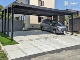 厳しい寒さに配慮したインターロッキングの駐車スペース[施工後]