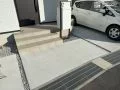 お車が通っても問題ないアプローチ