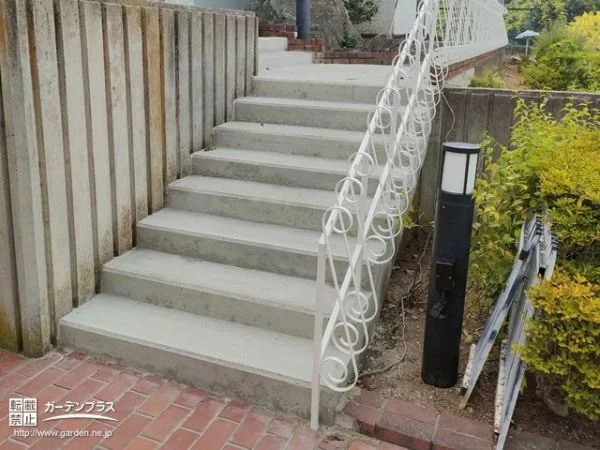 No.21256 安全性に考慮した見た目も綺麗なアプローチ階段舗装工事