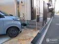 駐車スペース側からのアプローチ