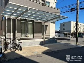 建物まわりの土留めをセットバックさせて駐車スペースを拡張[施工後]