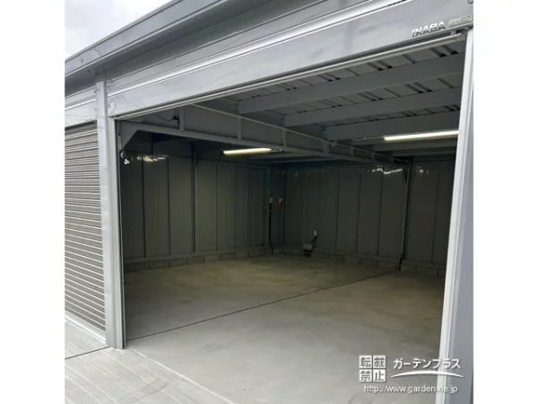 倉庫や作業スペースとしても使えるガレージ
