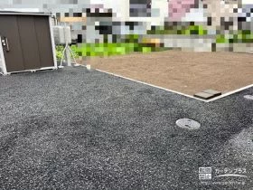 物置や灯油タンクを設置したサービスヤード[施工後]