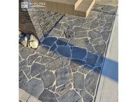 1つ1つ表情の違いを楽しめる乱形石[施工後]