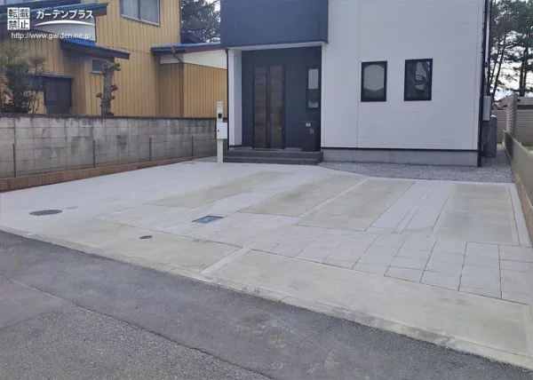 駐車スペースのインターロッキング舗装工事