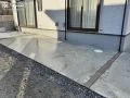 レンガを使った駐車スペース