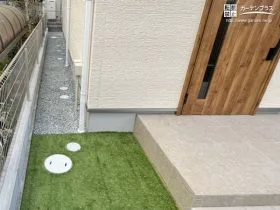 犬走りに最適なコストパフォーマンスの高い雑草対策[施工後]