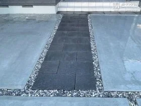 ファサードのアクセントにもなるモダンなアプローチ[施工後]