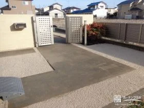 足元が汚れるのを防げるようになったアプローチ[施工後]