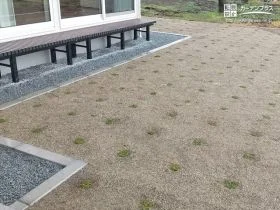花のカーぺットを楽しめる「イワダレソウ」[施工後]