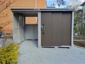お庭の収納スペースを広げる大きな物置[施工後]