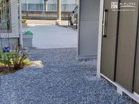 フラットで行き来のしやすい駐車スペース[施工後]