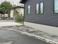 雑草対策で清潔に保つ犬走り