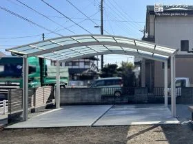 車内温度上昇も軽減するカーポート[施工後]